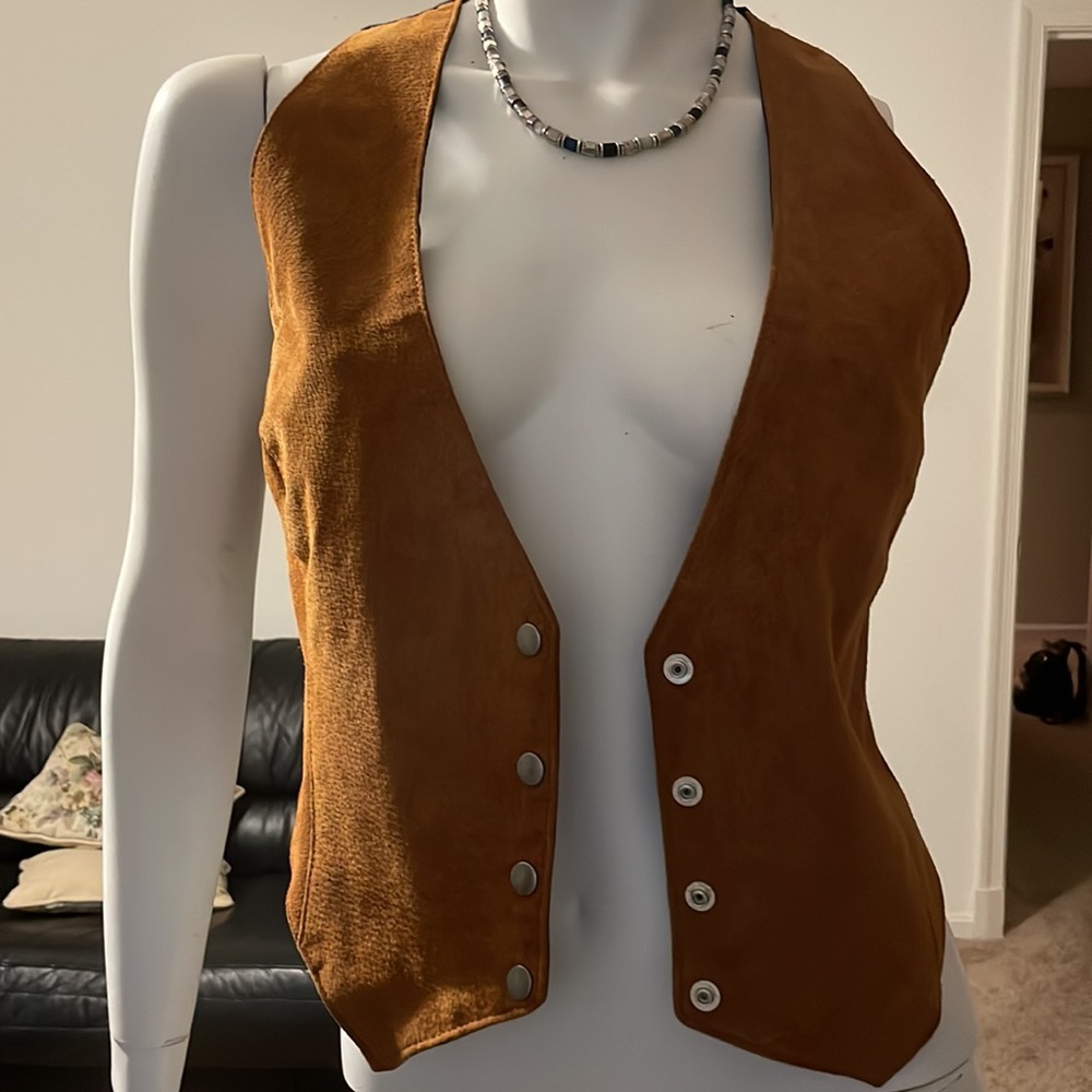 Leather vest brown silver snap front fully lined size S top Vintage